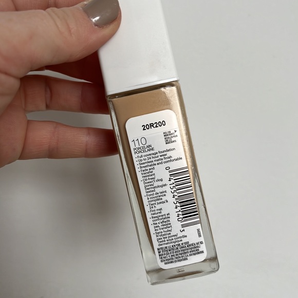 Maybelline 24hr Foundation - Picture 2 of 2